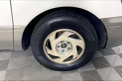 2003 Toyota Sienna LE