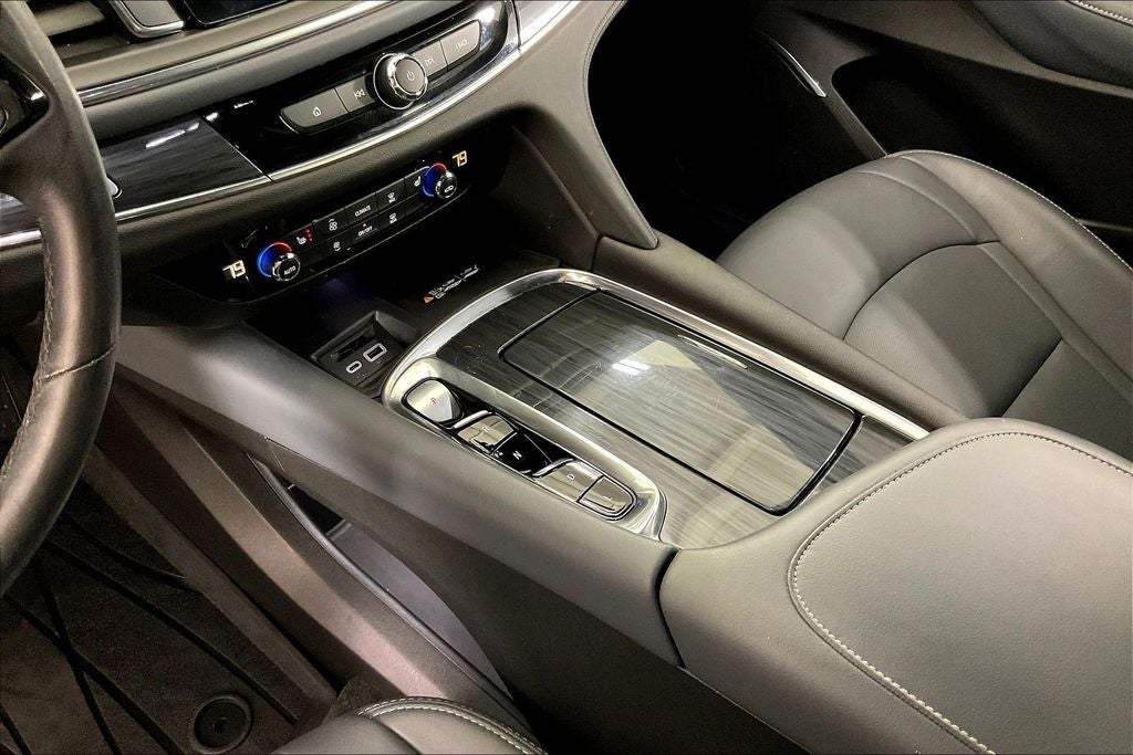 2022 Buick Enclave Essence