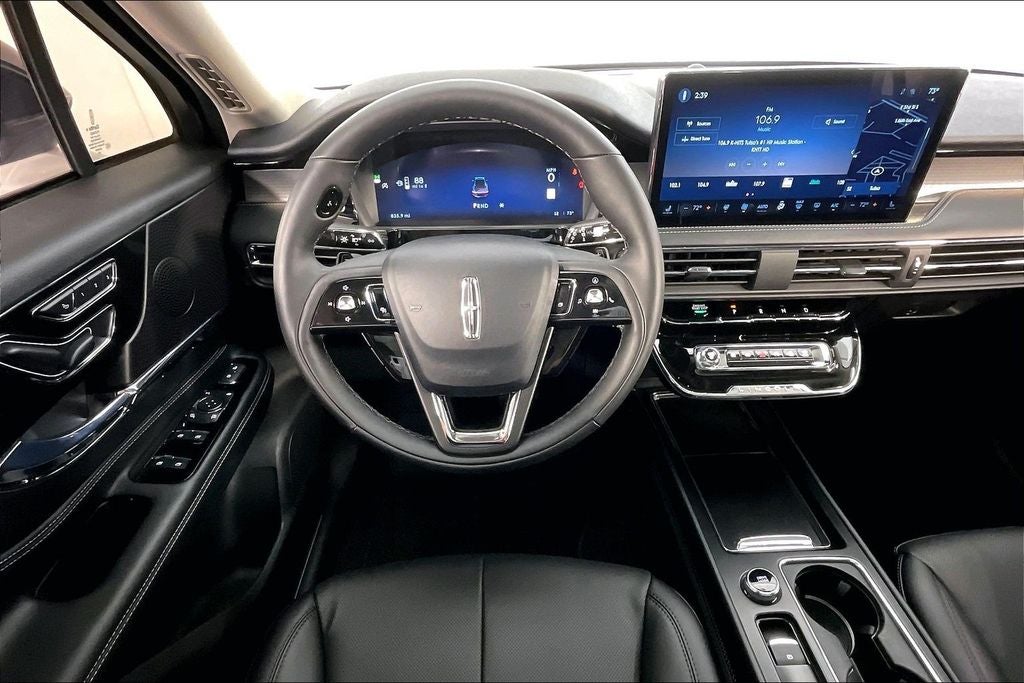 2026 Lincoln Corsair Premiere W/ Panoramic Sunroof