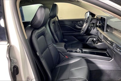 2026 Lincoln Corsair Premiere W/ Panoramic Sunroof