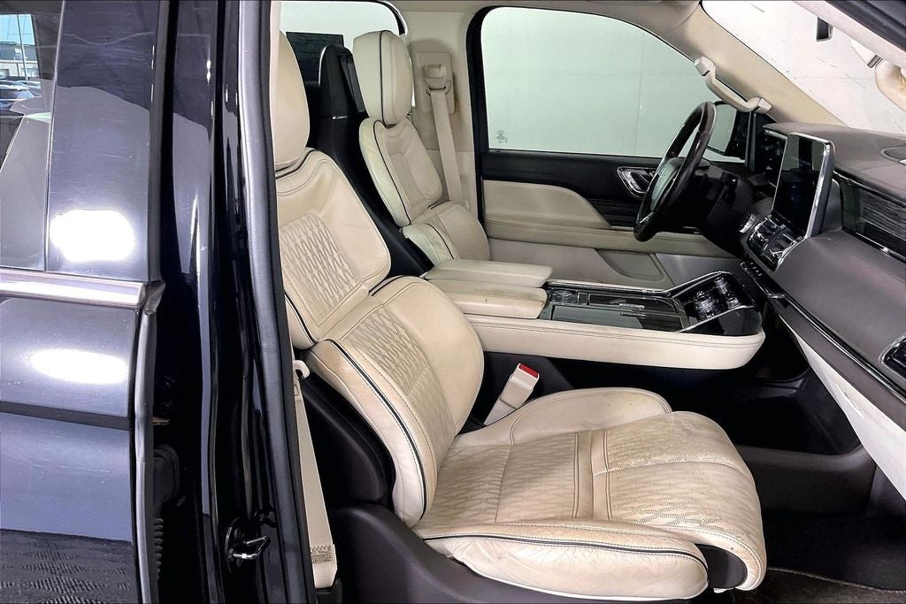 2020 Lincoln Navigator Black Label