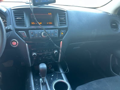 2015 Nissan Pathfinder S
