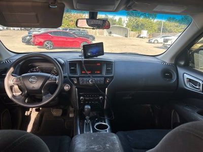 2015 Nissan Pathfinder S