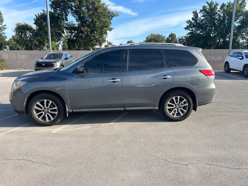 2015 Nissan Pathfinder S