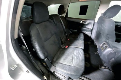 2015 Nissan Pathfinder SV