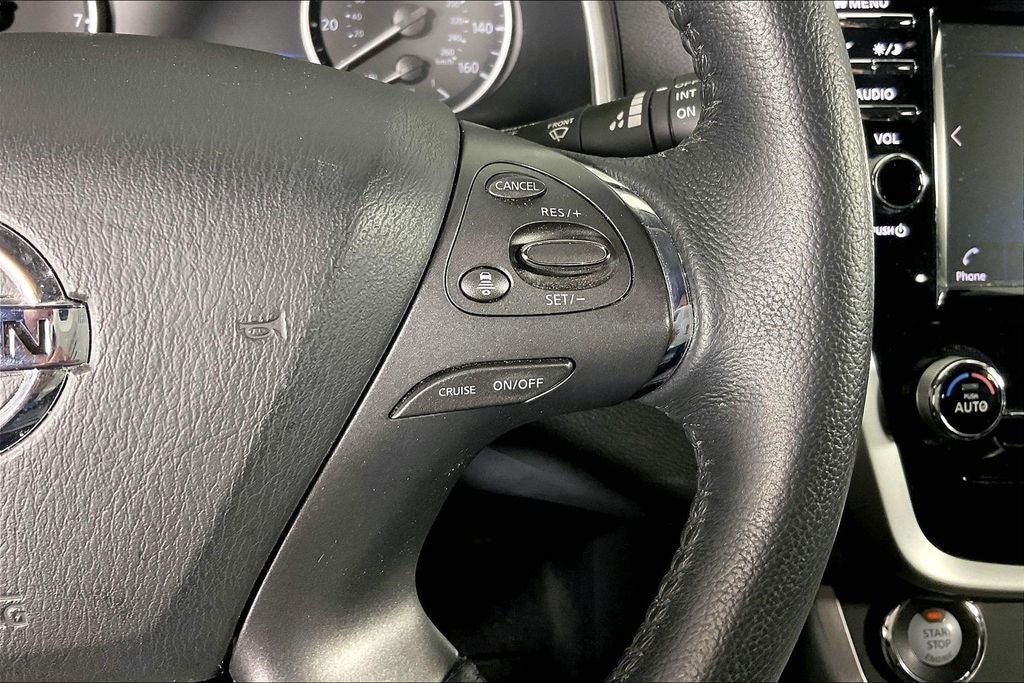 2022 Nissan Murano SV