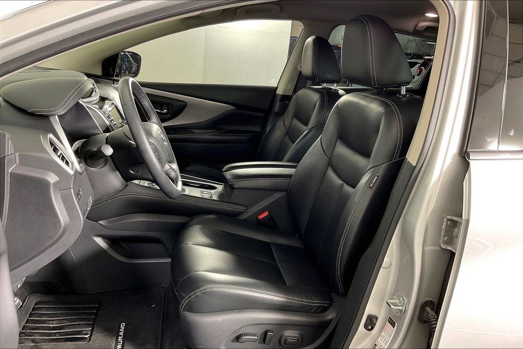 2022 Nissan Murano SV