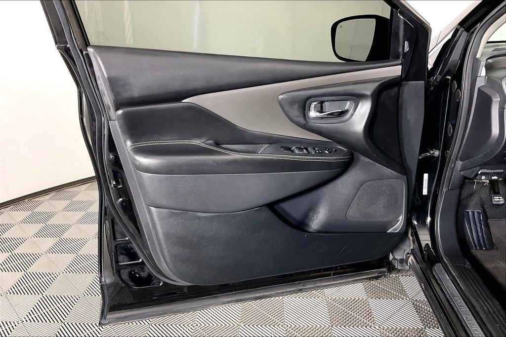 2020 Nissan Murano SV
