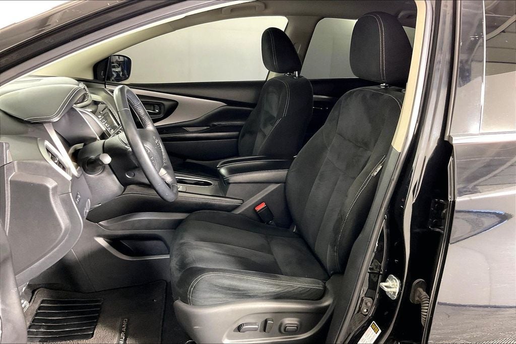 2020 Nissan Murano SV