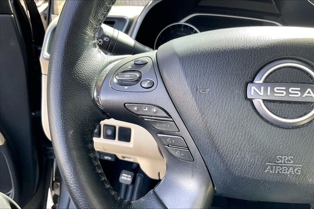 2023 Nissan Murano SL