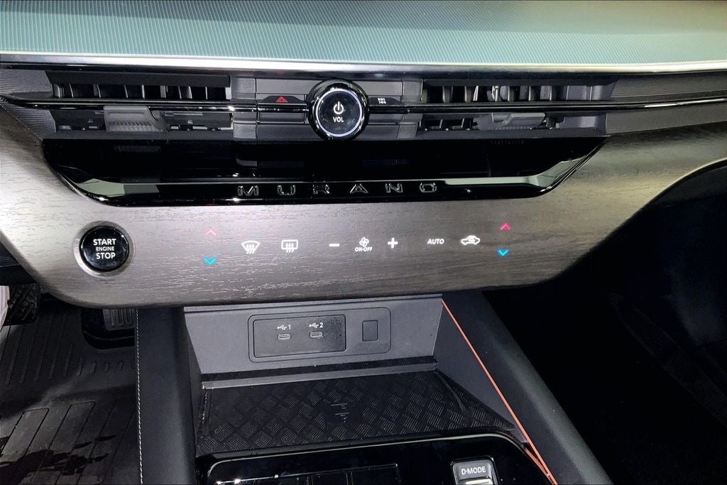 2025 Nissan Murano SL