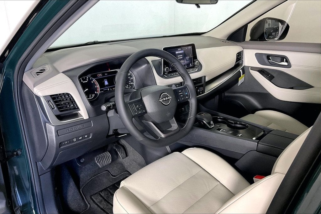 2027 Nissan Rogue Dark Armor
