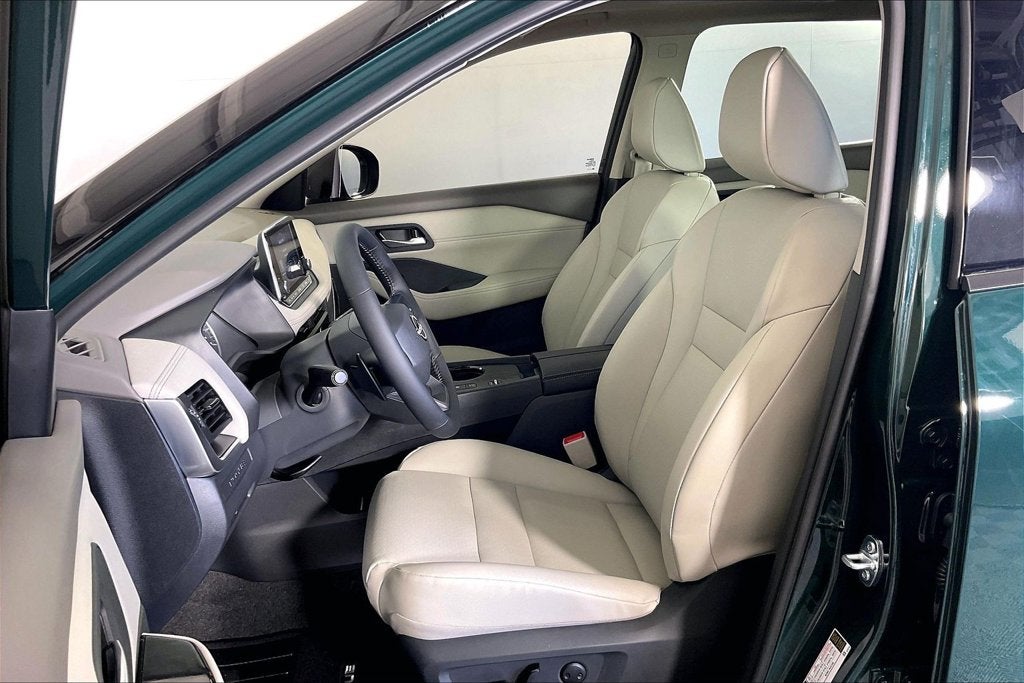 2027 Nissan Rogue Dark Armor