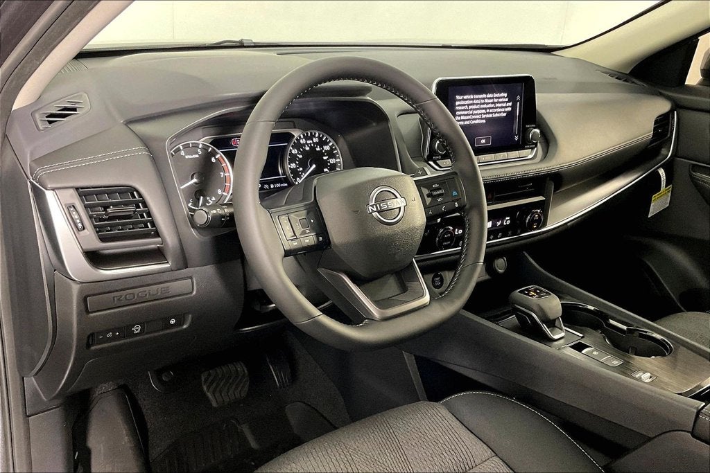 2027 Nissan Rogue SV