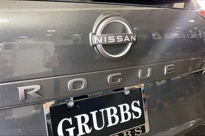 2027 Nissan Rogue SV