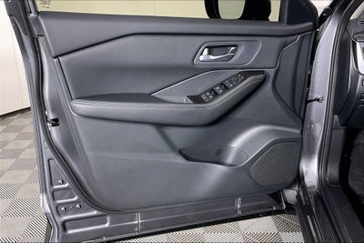 2027 Nissan Rogue SV