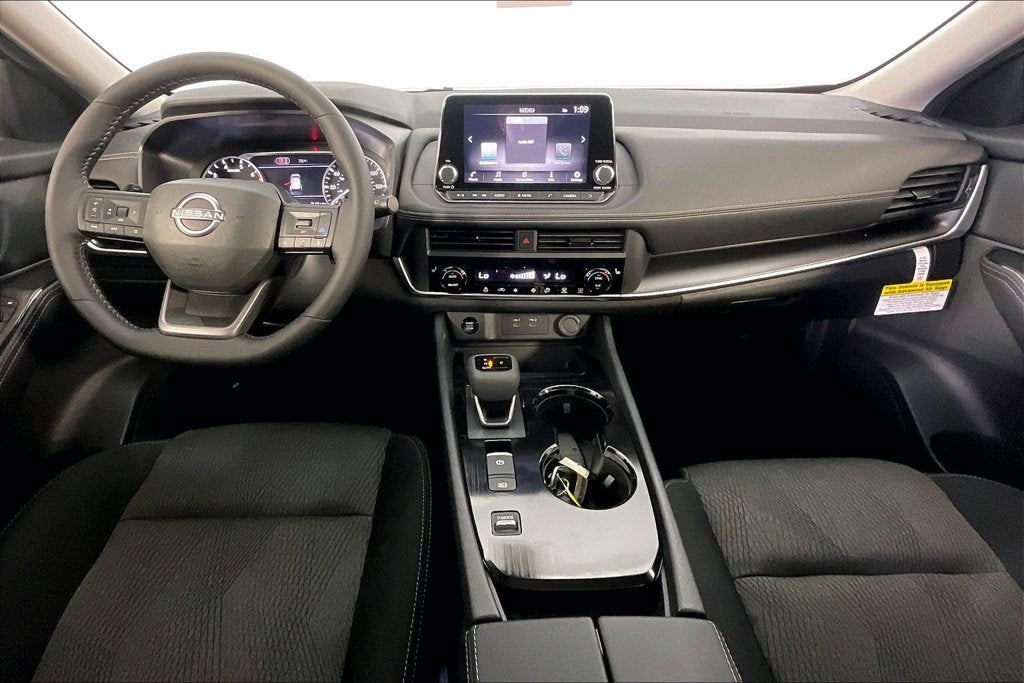 2027 Nissan Rogue SV
