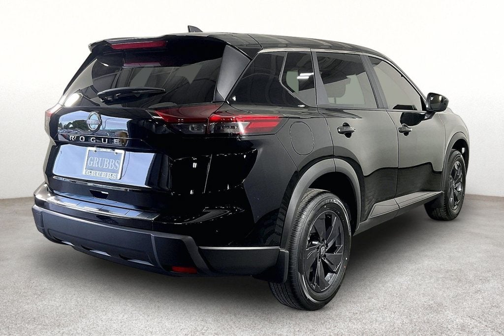 2027 Nissan Rogue SV