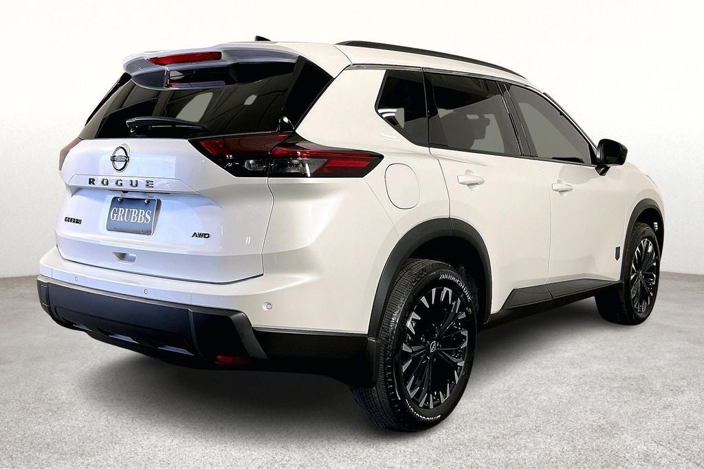 2026 Nissan Rogue Dark Armor™