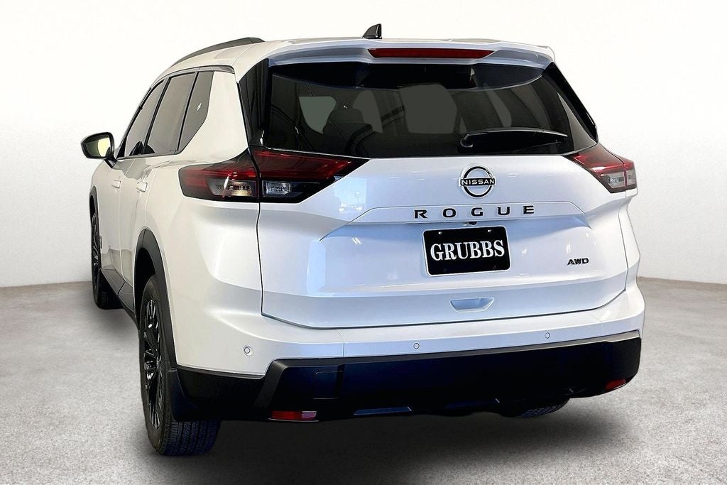 2026 Nissan Rogue Dark Armor™
