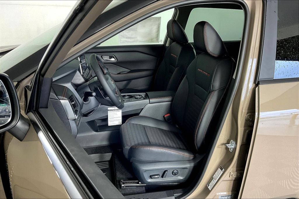 2025 Nissan Rogue Rock Creek®