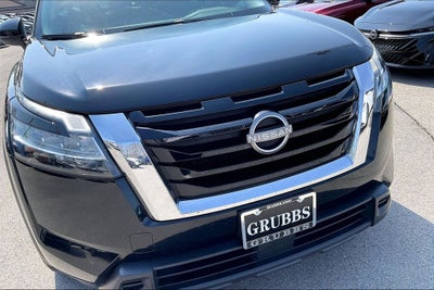 2022 Nissan Pathfinder S