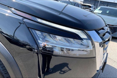 2022 Nissan Pathfinder S