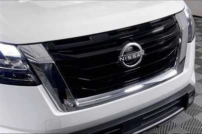 2025 Nissan Pathfinder S