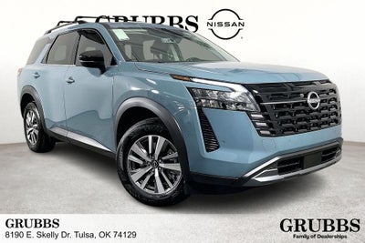 2026 Nissan Pathfinder SL