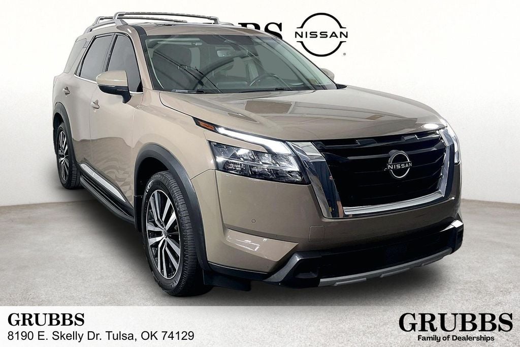 2023 Nissan Pathfinder Platinum