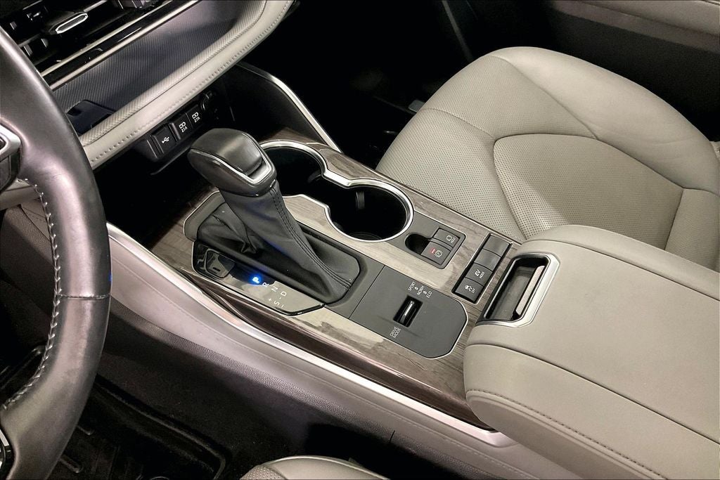 2021 Toyota Highlander Hybrid Limited