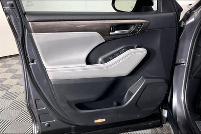 2021 Toyota Highlander Hybrid Limited