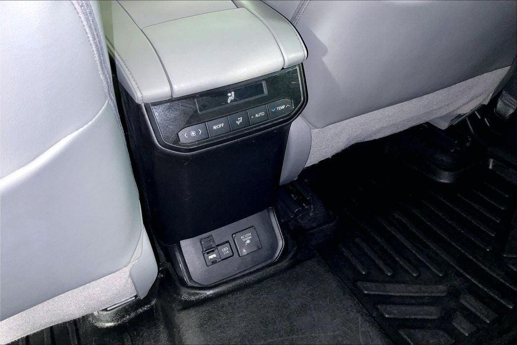 2021 Toyota Highlander Hybrid Limited