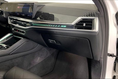 2025 BMW X6 xDrive40i