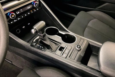 2022 Kia K5 LXS