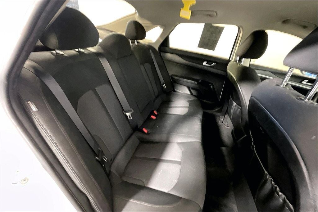 2022 Kia K5 LXS