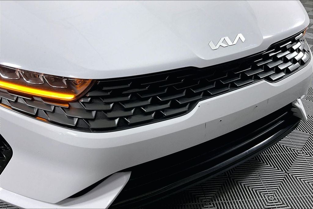 2022 Kia K5 LXS
