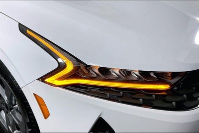 2022 Kia K5 LXS