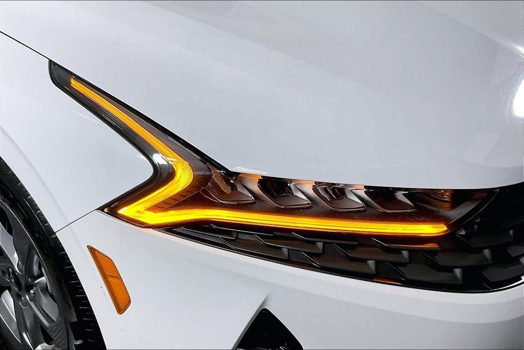 2022 Kia K5 LXS
