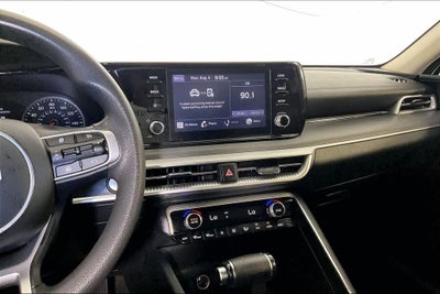 2022 Kia K5 LXS