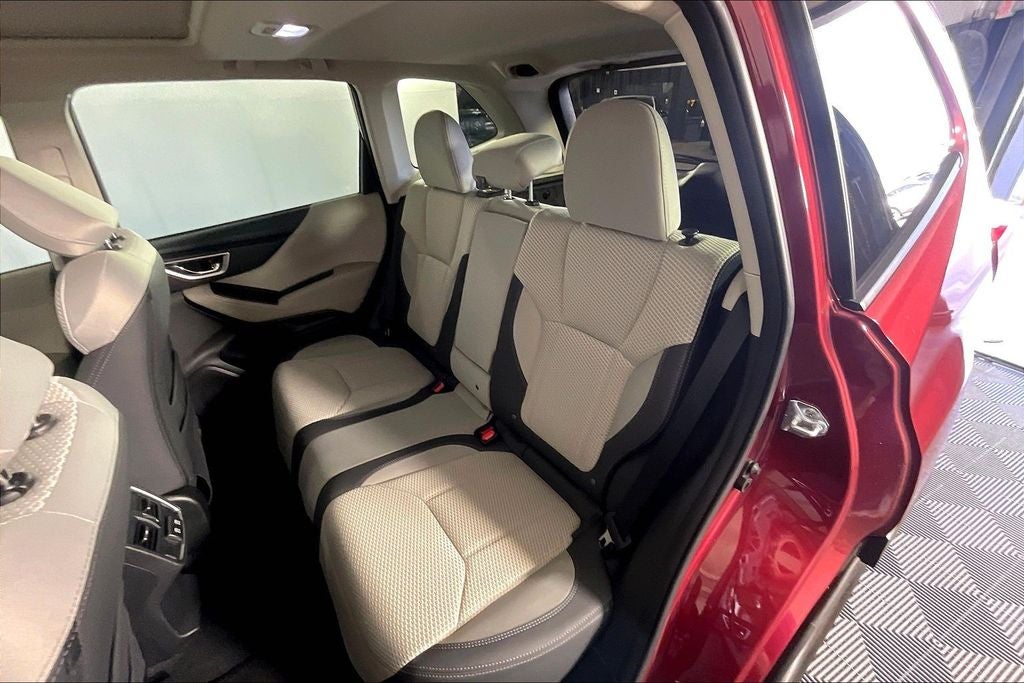 2024 Subaru Forester Premium