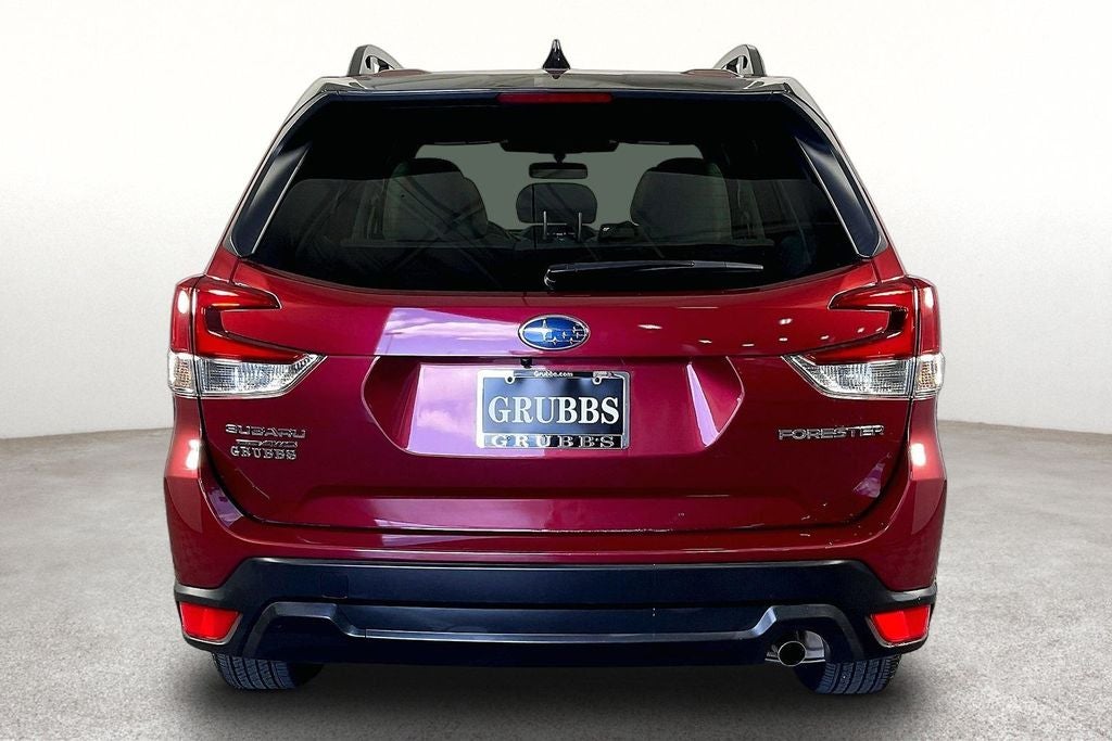 2024 Subaru Forester Premium