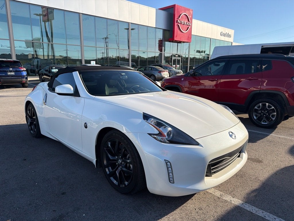 2018 Nissan 370Z Touring