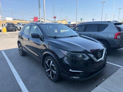 2022 Nissan Rogue Sport SL