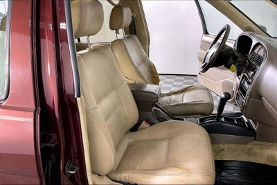 1999 Nissan Pathfinder XE
