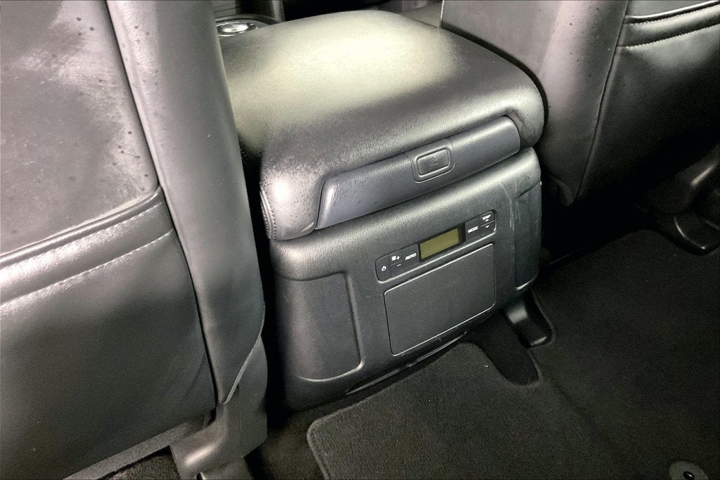 2023 Nissan Armada SV
