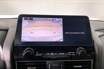 2024 Nissan Armada SV