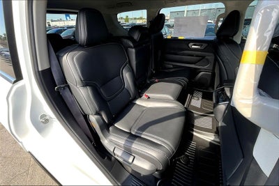 2026 Nissan Armada SV