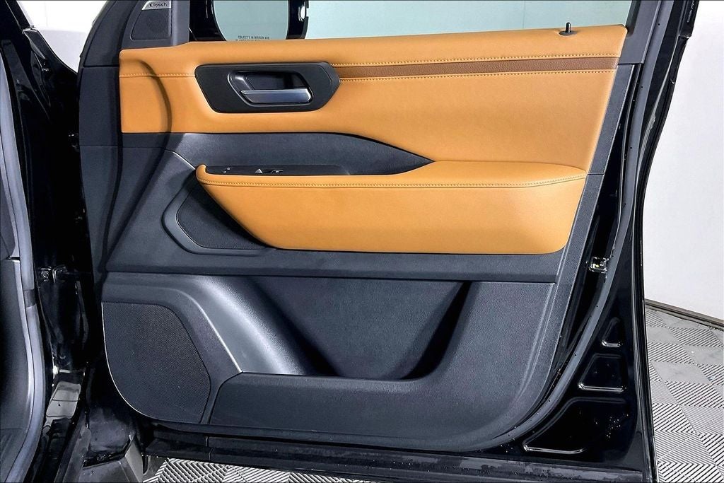 2025 Nissan Armada SL