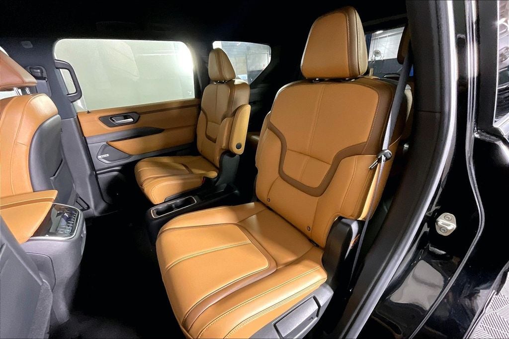 2025 Nissan Armada SL